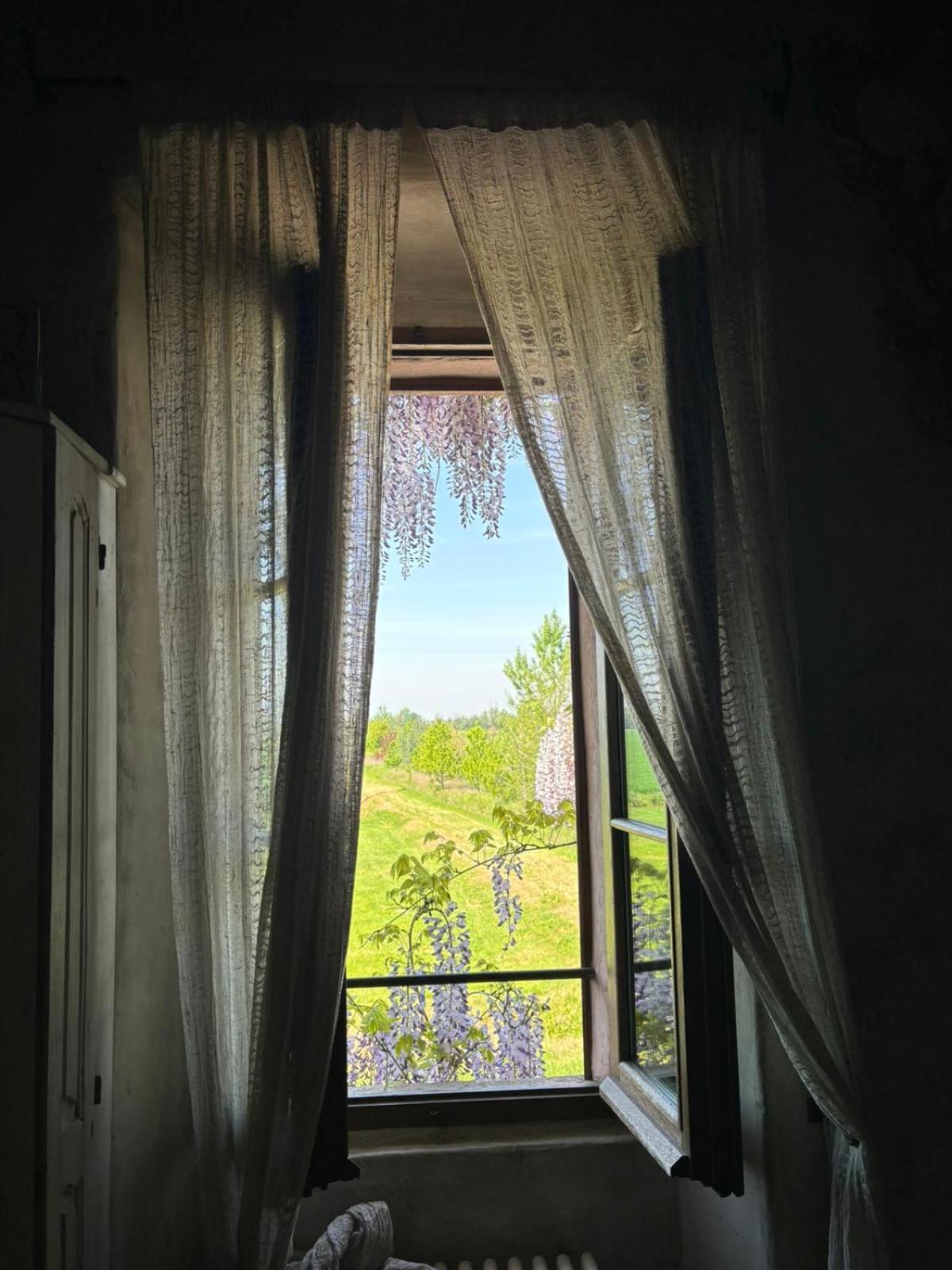 Locanda Dei Melograni Gossolengo Kültér fotó