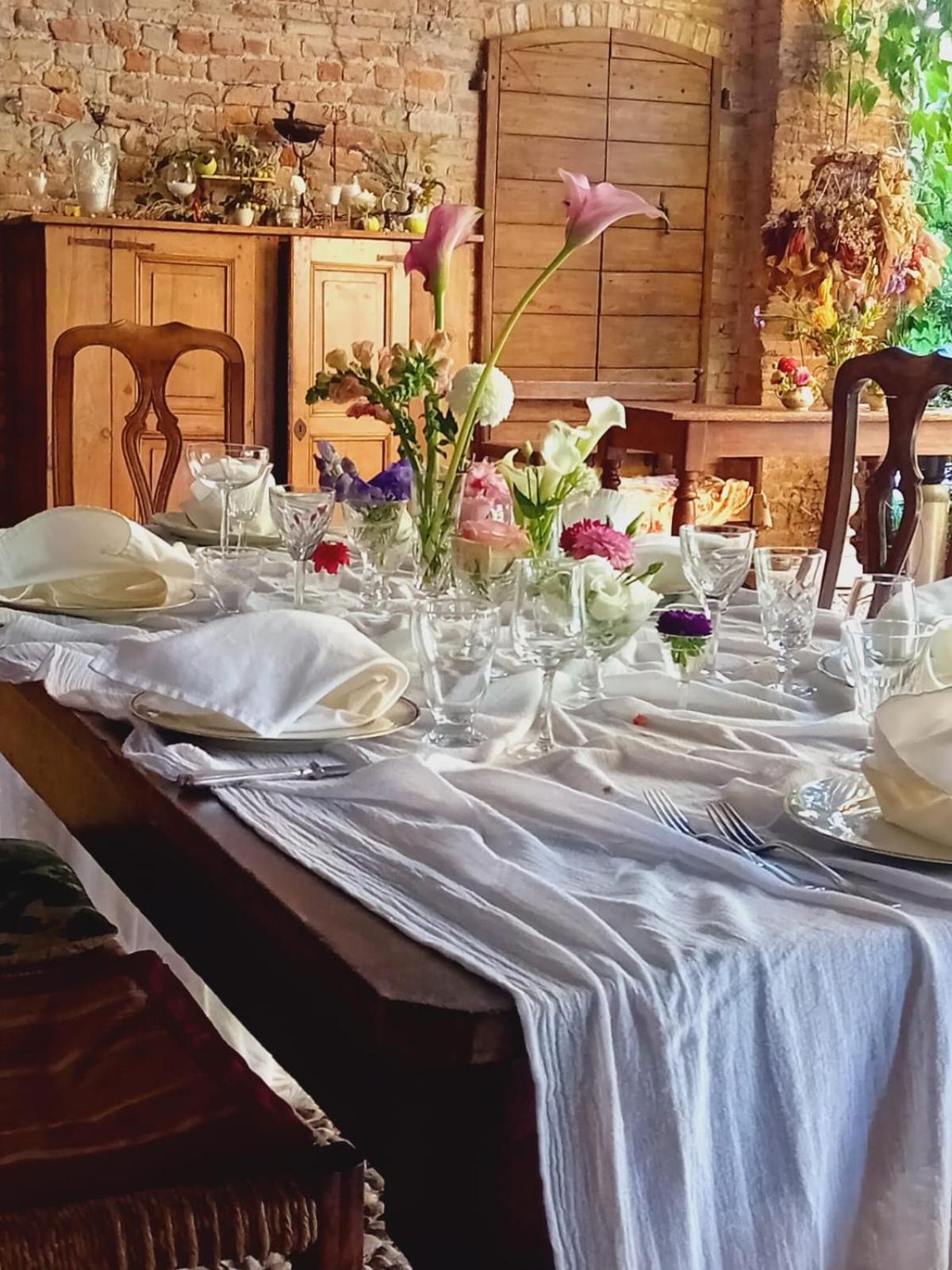 Locanda Dei Melograni Gossolengo Kültér fotó