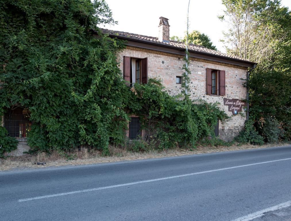 Locanda Dei Melograni Gossolengo Kültér fotó
