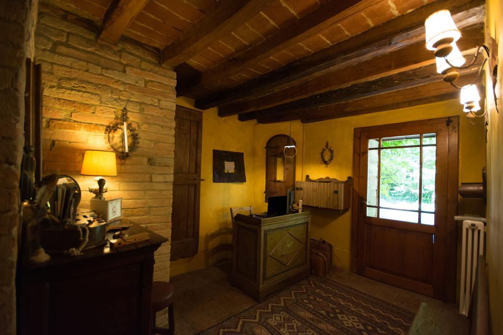 Locanda Dei Melograni Gossolengo Kültér fotó