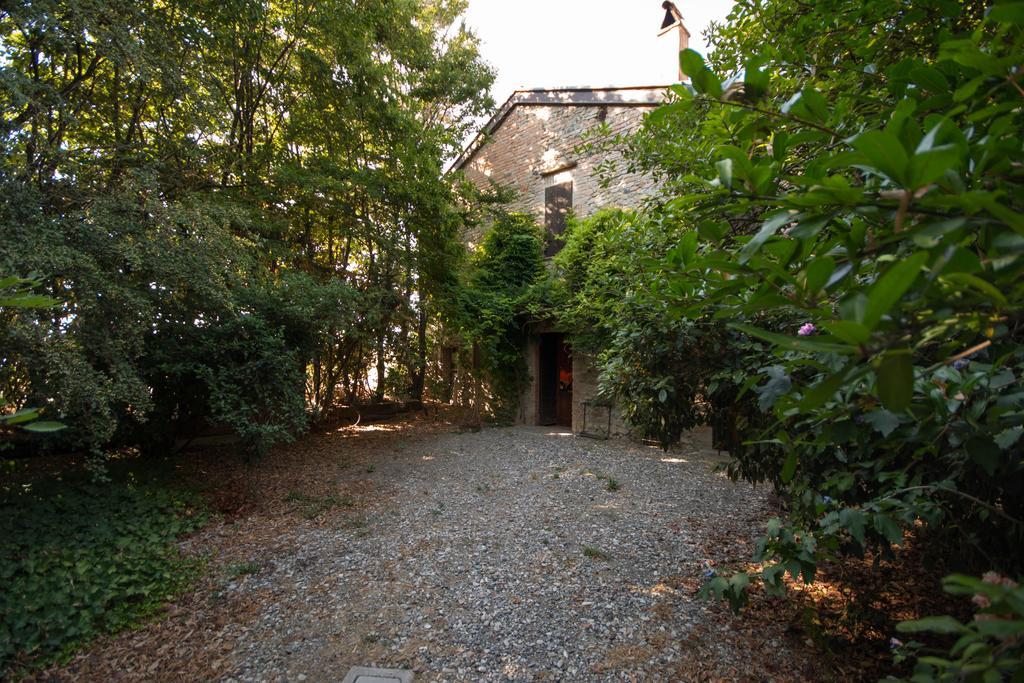 Locanda Dei Melograni Gossolengo Kültér fotó