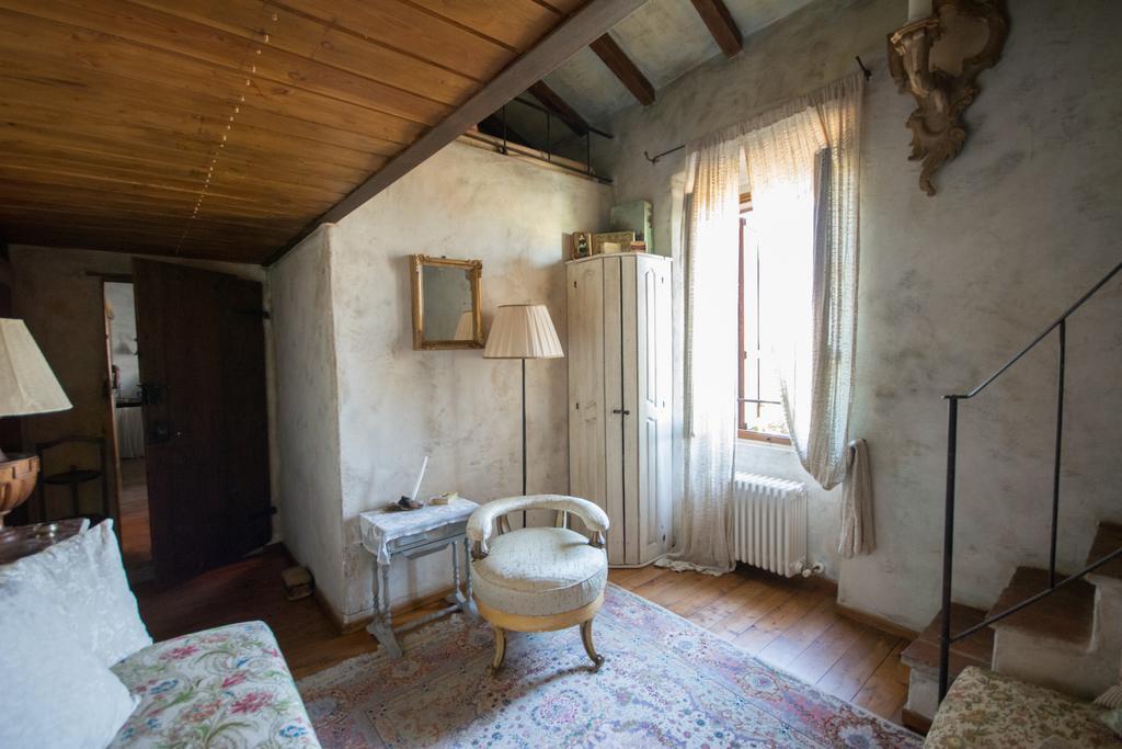 Locanda Dei Melograni Gossolengo Kültér fotó