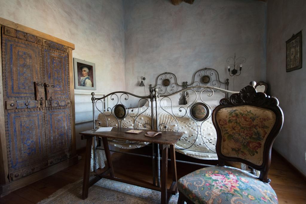 Locanda Dei Melograni Gossolengo Kültér fotó