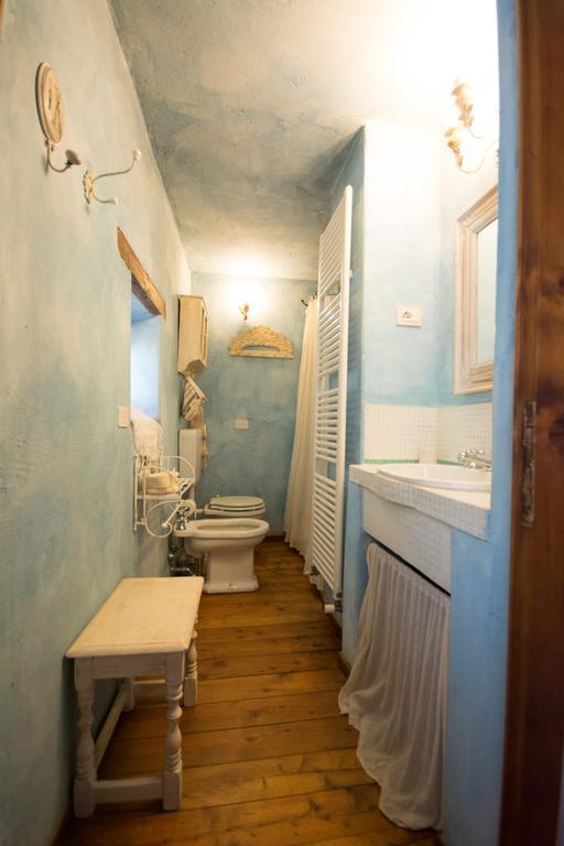 Locanda Dei Melograni Gossolengo Kültér fotó